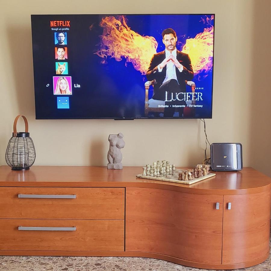 Apartament Sole Raggiante Lia Darzillo Afragola Zewnętrze zdjęcie