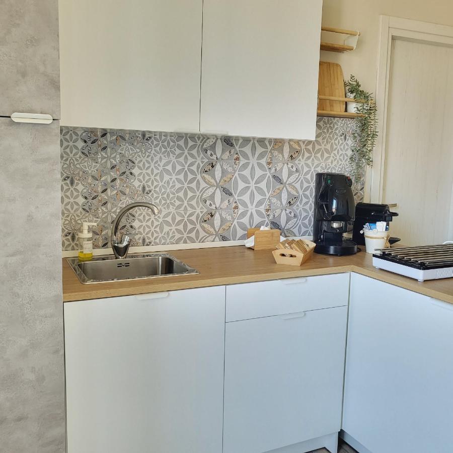 Apartament Sole Raggiante Lia Darzillo Afragola Zewnętrze zdjęcie
